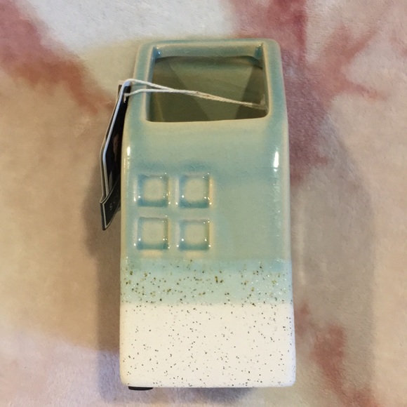 Ceramic Glazed Mint House Vase NWT by Scott Living - Picture 4 of 11
